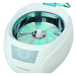 CD im Ultraschallreiniger